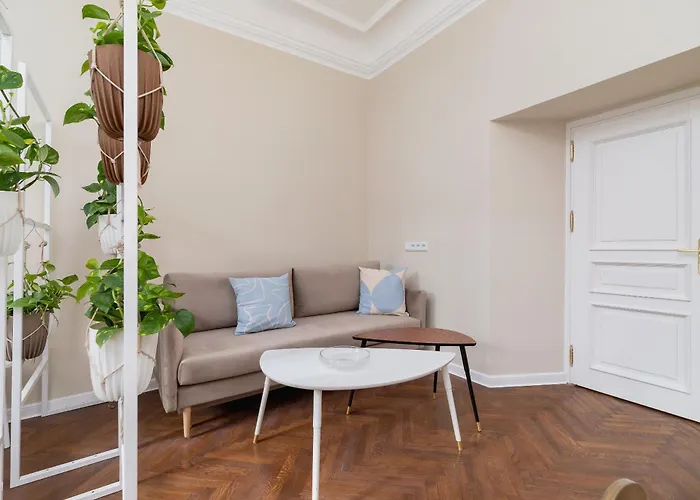 3-Bedroom Apartment - Rejtana 10